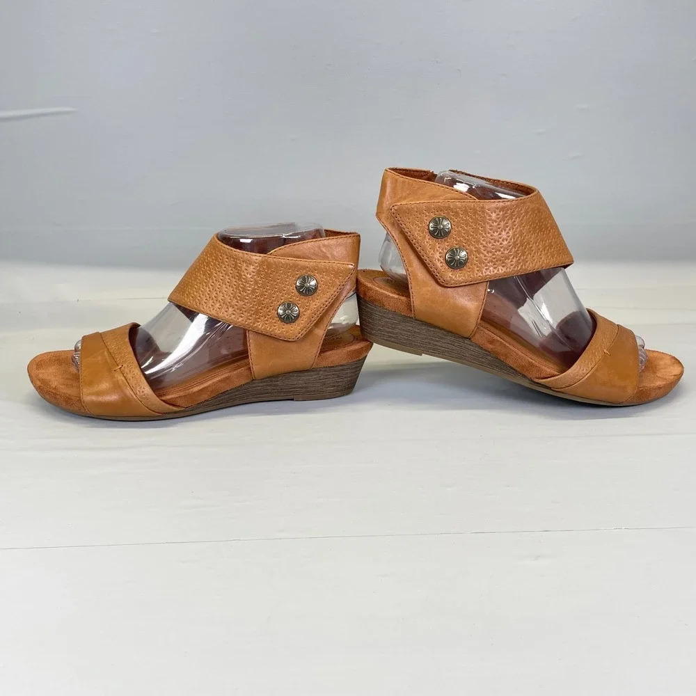 Rockport Cobb Hill Hollywood Wedge Sandals Womens Size 9 M Brown Leather Shoes
